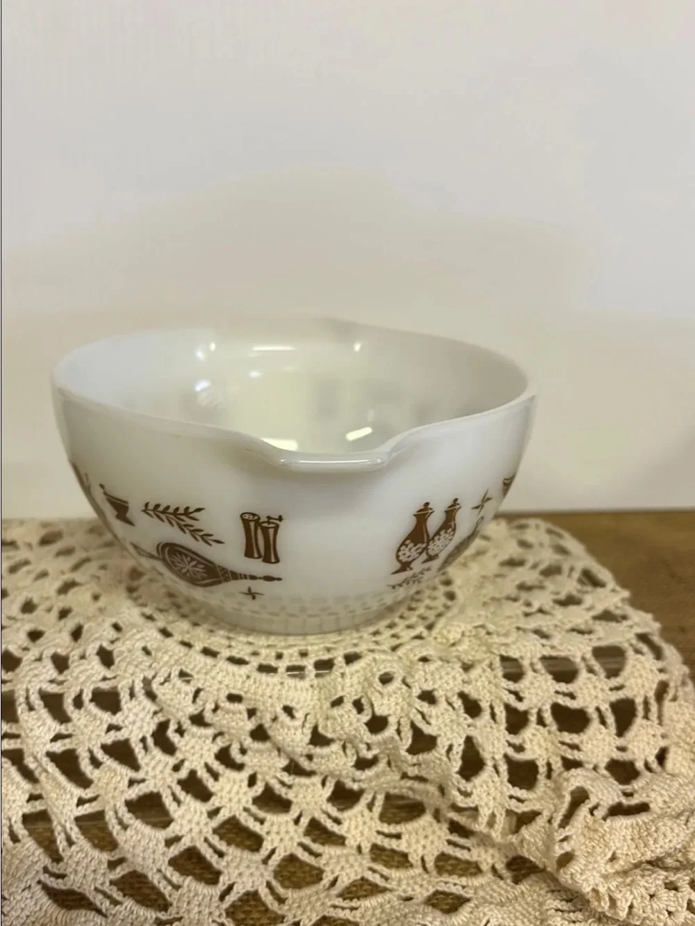 PYREX #441 RARE Early American Pattern Round Cinderella Bowl 1.5 PT Vintage